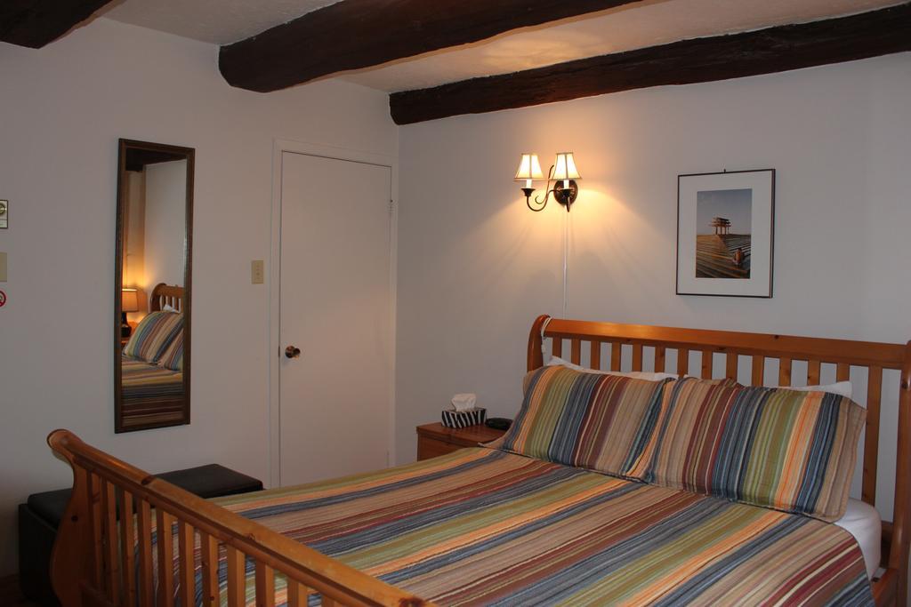 La Grange Country Inn Уэйкфилд Экстерьер фото